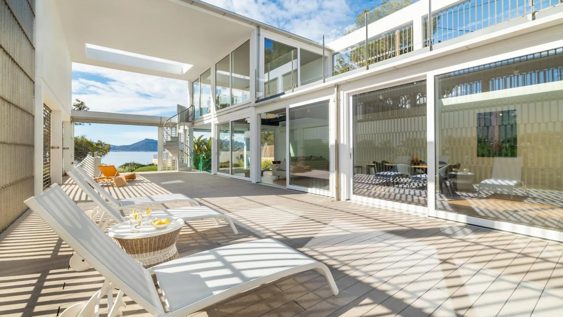Seafront Villa Sunset Alcudia